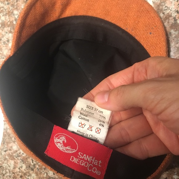 Button Hat - Picture 8 of 8